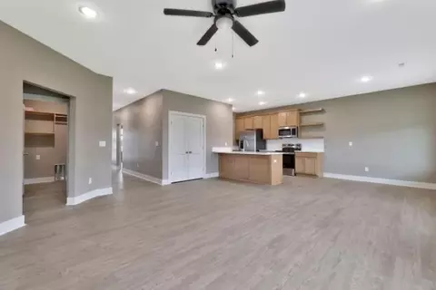 1013 W Long Path, Goddard, KS 67052 photo 3