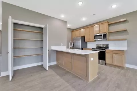 1013 W Long Path, Goddard, KS 67052 photo 5