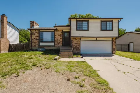 3124 N Brookfield, Wichita, KS 67226