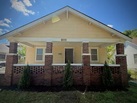 1957 S Market St, Wichita, KS 67211