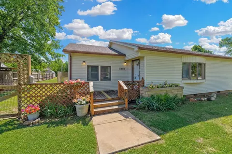 1319 N Poplar St, Wellington, KS 67152