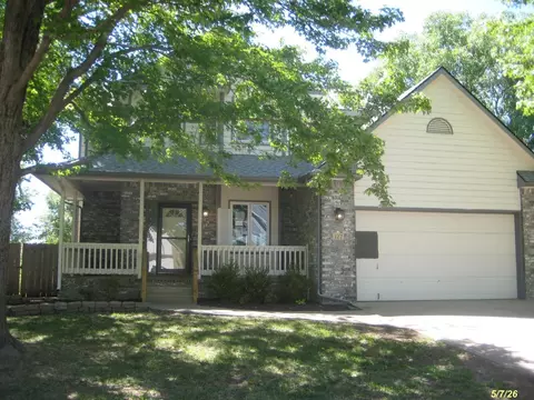 127 S Crosswood Ln, Derby, KS 67037
