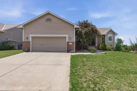 12006 E Mainsgate, Wichita, KS 67226