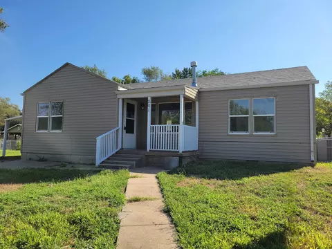 201 N Cherry, Wellington, KS 67152