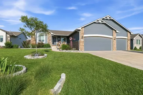 2509 E Dory Ct, Goddard, KS 67052