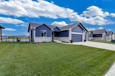 Exterior - 10913 W Cedar Ln, Maize, KS 67101 photo 3 of 9