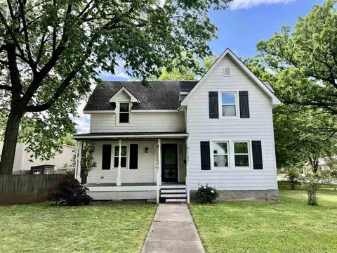 1103 Mansfield, Winfield, KS 67156