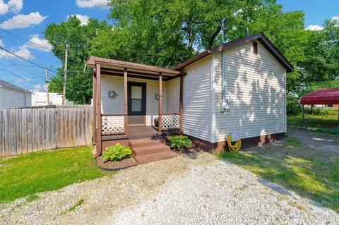 116 N B, Wellington, KS 67152