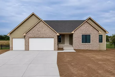 5902 W 45th Ct N, Wichita, KS 67205
