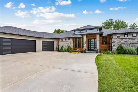 Exterior - 4046 N Stone Barn St, Maize, KS 67101 photo 2 of 7