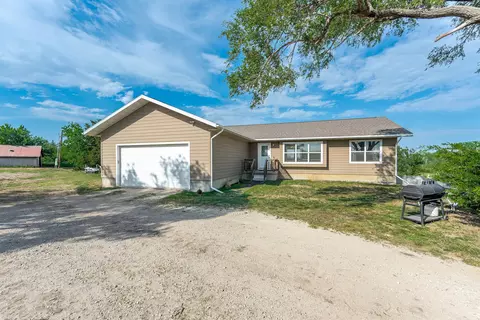 7112 W State St, Salina, KS 67401
