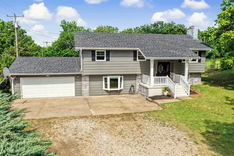 5845 N Leisure Rd, Salina, KS 67401