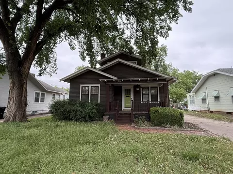 330 W Beloit Ave, Salina, KS 67401
