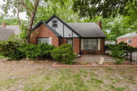 145 N Old Mnr, Wichita, KS 67208