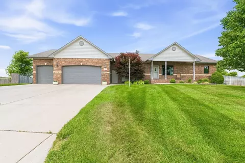 601 Autumn Rdg, Newton, KS 67114