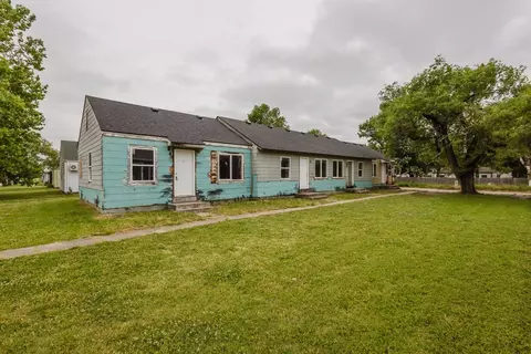 729 Sylvan, Wichita, KS 67218