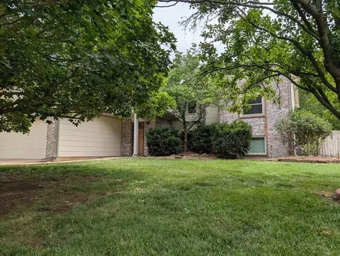 1513 E Mcclelland Dr, Derby, KS 67037