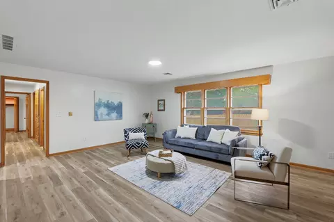Living - 801 E Goeldner, Derby, KS 67037 photo 2 of 5