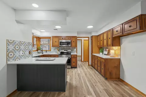 Kitchen - 801 E Goeldner, Derby, KS 67037 photo 3 of 3