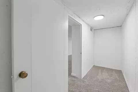 Entry Way - 801 E Goeldner, Derby, KS 67037 photo 1 of 1