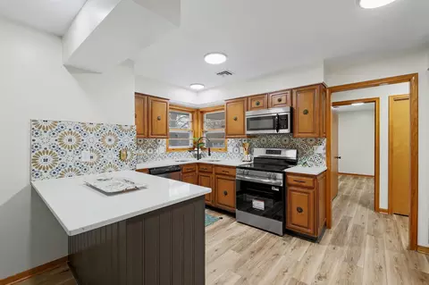 Kitchen - 801 E Goeldner, Derby, KS 67037 photo 1 of 3