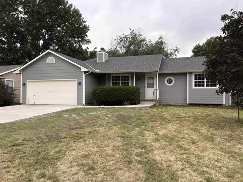 1009 Helen, Augusta, KS 67010