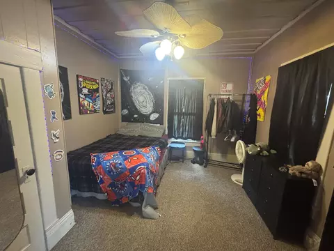Bedroom - 618 E 9th, Winfield, KS 67156 photo 2 of 2