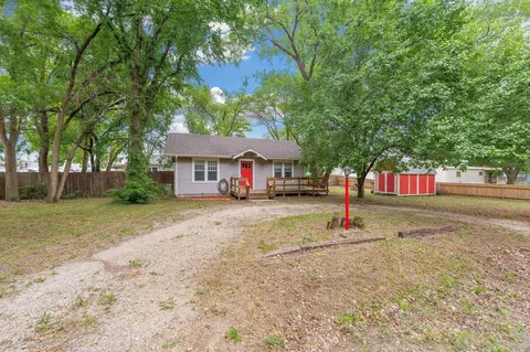 103 W 57th St N, Wichita, KS 67204