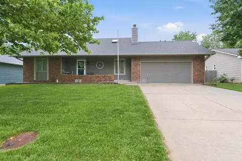 742 Erin Ln, Mulvane, KS 67110