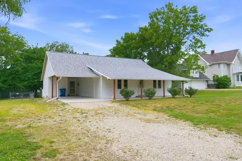205 N St Nicholas St, Eureka, KS 67045