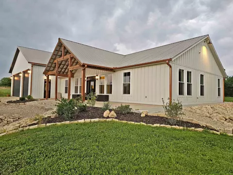 2486 180th, Marion, KS 66861