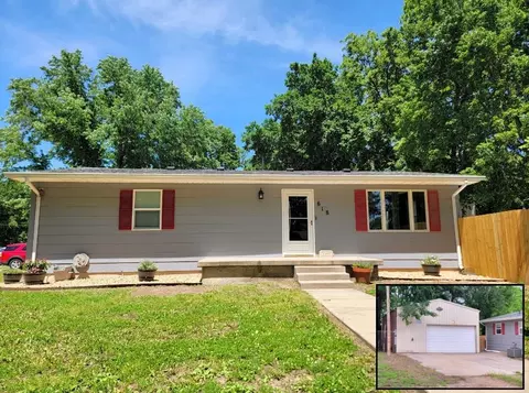 618 NW 8th St #800 N ELM ST, Abilene, KS 67410