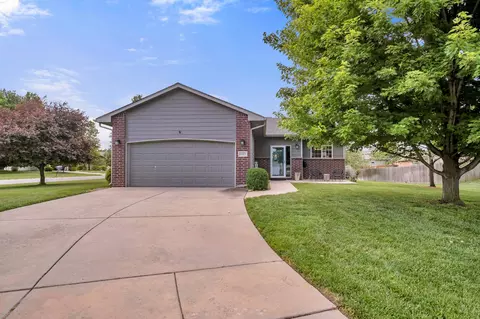 1603 E Cedar Tree St, Park City, KS 67219