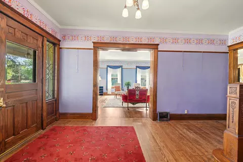 Entry Way - 116 E Mill St, Lindsborg, KS 67456 photo 4 of 6