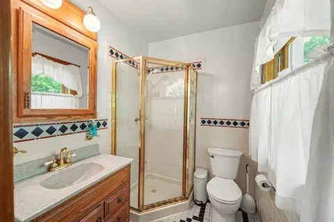 Bath - 116 E Mill St, Lindsborg, KS 67456 photo 2 of 3