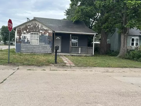 1529 N C St, Wellington, KS 67152
