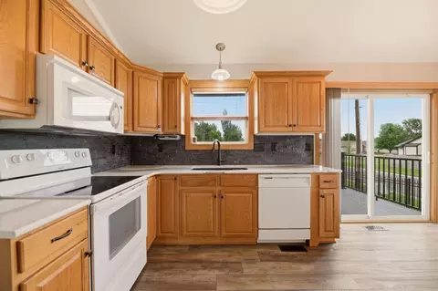Kitchen - 544 E 6th Ave, Cheney, KS 67025 photo 2 of 4