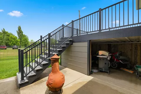 Exterior - 544 E 6th Ave, Cheney, KS 67025 photo 4 of 9