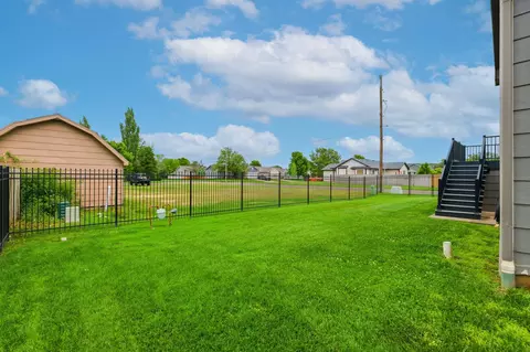 Exterior - 544 E 6th Ave, Cheney, KS 67025 photo 8 of 9