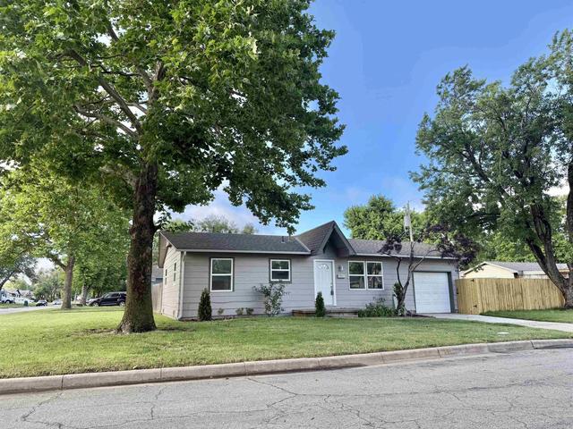 2601 W 30th, Wichita, KS 67217