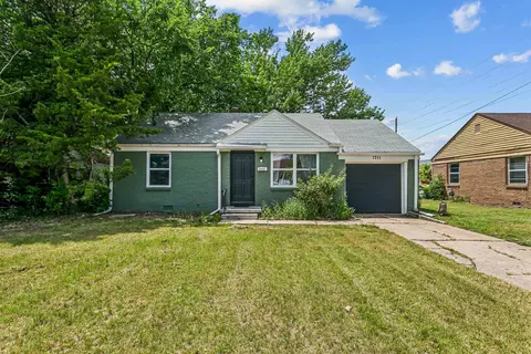 1711 N Belmont Ave, Wichita, KS 67208