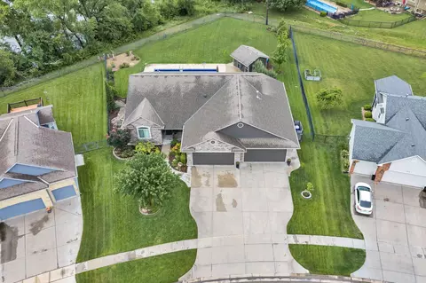 2020 N Newberry St, Derby, KS 67037