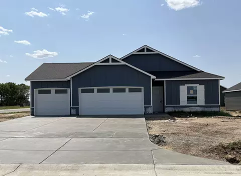 2120 S Colt Pl, Haysville, KS 67060