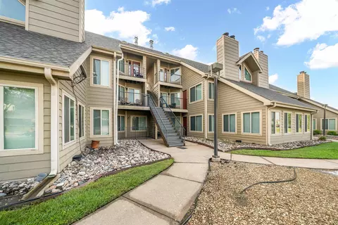 10011 E Boston #302, Wichita, KS 67207
