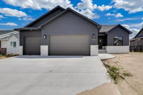 10411 W Graber Cir, Wichita, KS 67215