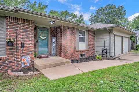 5711 E 20th St N, Wichita, KS 67208