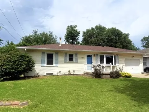 1930 Marc St, Salina, KS 67401
