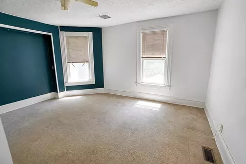Bedroom - 502 E 10th, Winfield, KS 67156 photo 4 of 5