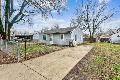 4533 S Elmhurst, Wichita, KS 67216