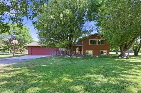 1625 N Single Tree Cir, Andover, KS 67002